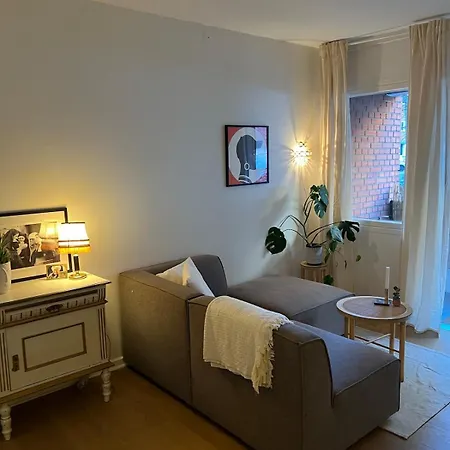 Cosy Near Juno Bakery Apartment